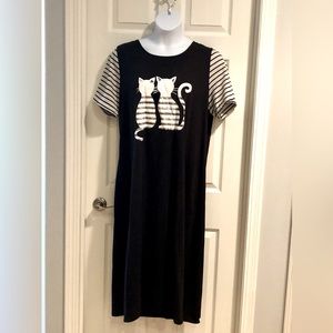 Cute Cat dress, very comfy, fits like a 2x